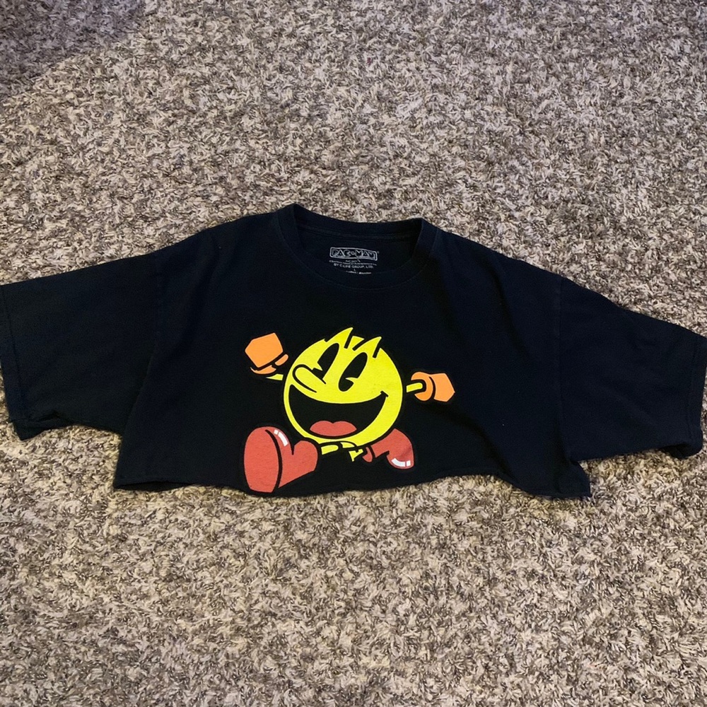 super cropped pac man shirt